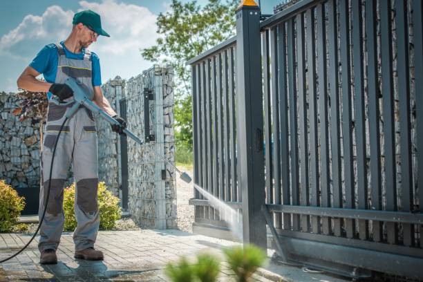 Best Driveway Pressure Washing  in Winterset, IA